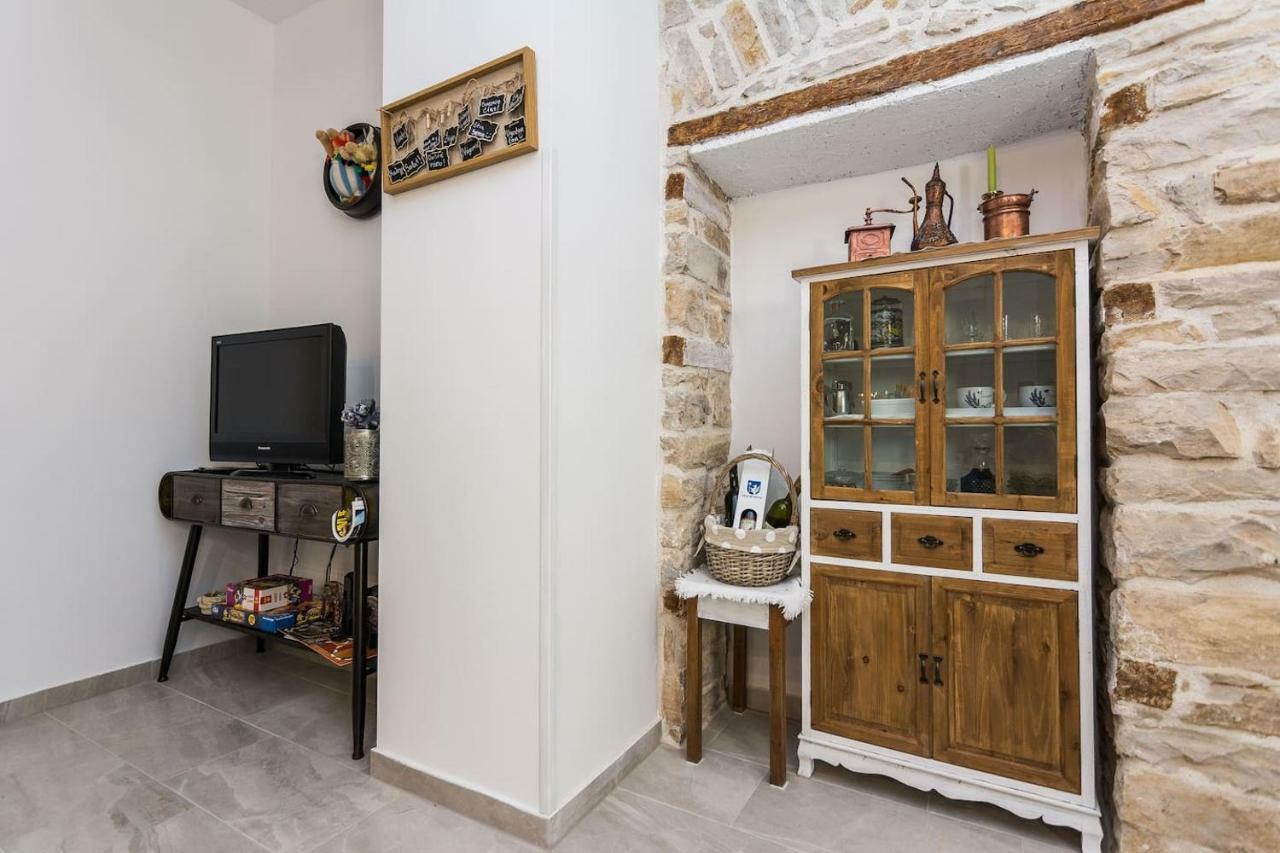 Apartment Nostalgija, Benkovac Eksteriør billede