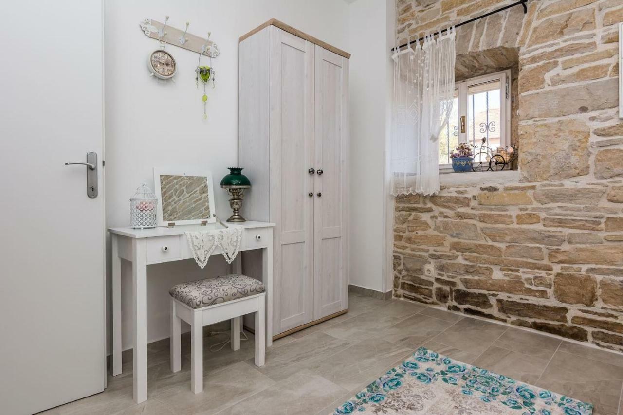Apartment Nostalgija, Benkovac Eksteriør billede